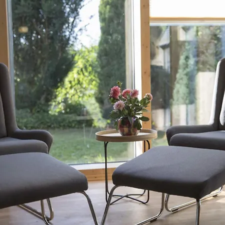 펜션 Dornstetten: Sonniges Design Haus: Kamin, Sauna, Hot Pot, Zaun