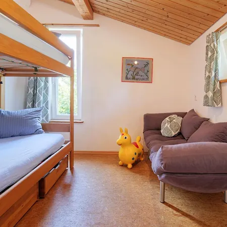 Dornstetten: Sonniges Design Haus: Kamin, Sauna, Hot Pot, Zaun 펜션